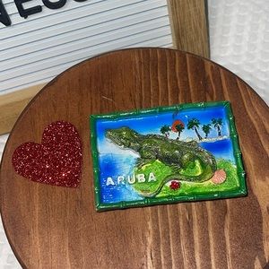 ARUBA Lizard and Floral 3D Polystone Magnet 3” x 2”